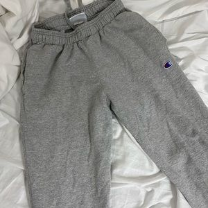 champion joggers l